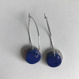 Boucles d’oreilles MILLE-FEUILLES – Argent et porcelaine – Bleu marine