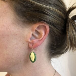 Boucles d’oreilles dorées – OPERA – Olive